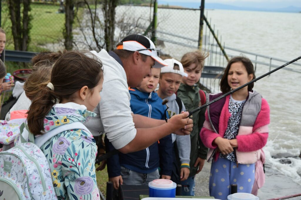 Új tantárgyként jelenhet meg a magyar általános iskolákban a horgászat